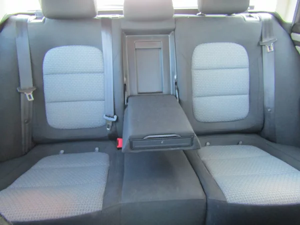 Škoda Superb 1.6 TDI 77kW ZIMNÍ PNEU - foto 23