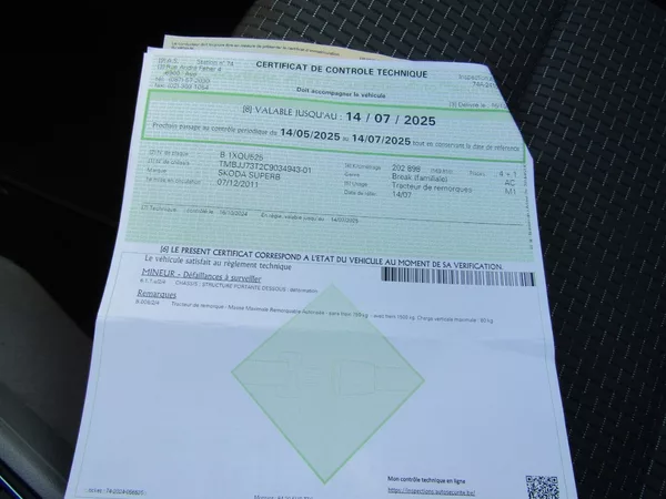 Škoda Superb 1.6 TDI 77kW ZIMNÍ PNEU - foto 32