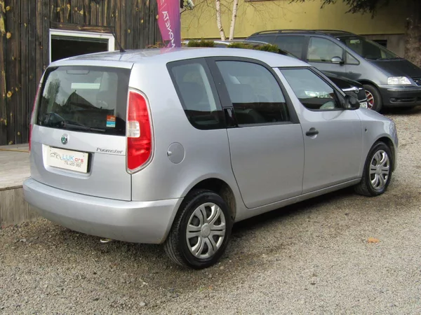 Škoda Roomster 1.6 TDI 66kW BEZ KOROZE - foto 11