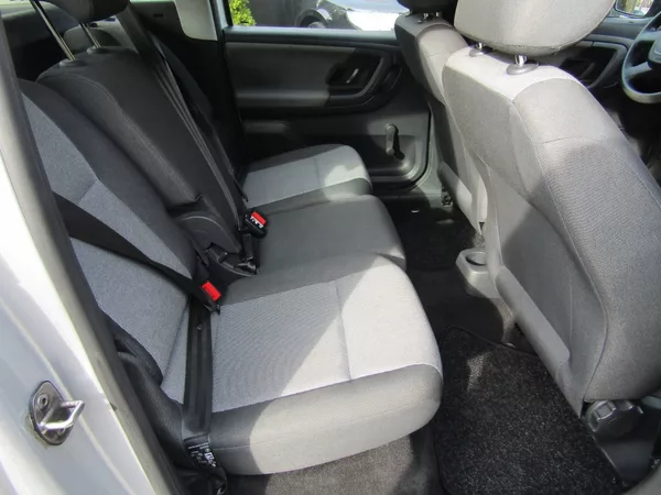 Škoda Roomster 1.6 TDI 66kW BEZ KOROZE - foto 24
