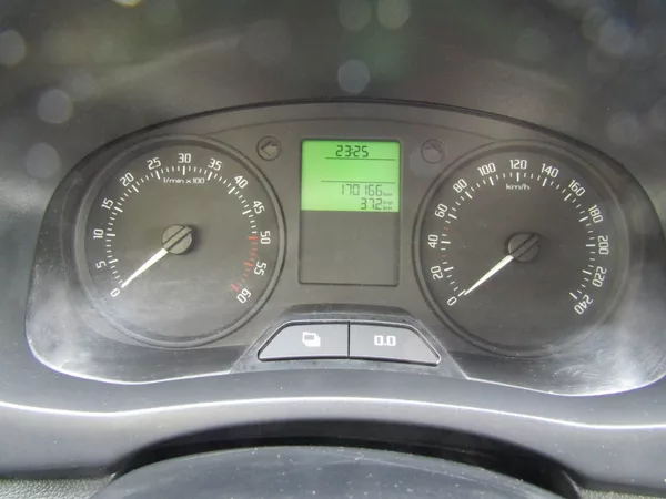 Škoda Roomster 1.6 TDI 66kW BEZ KOROZE - foto 27