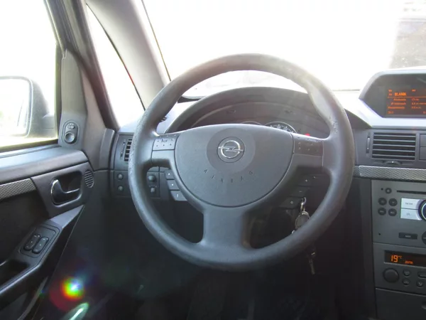 Opel Meriva 1.7 CDTi 74kW - foto 16