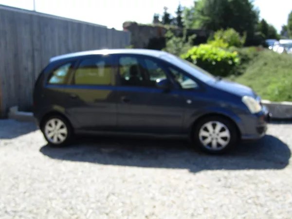 Opel Meriva 1.7 CDTi 74kW - foto 2