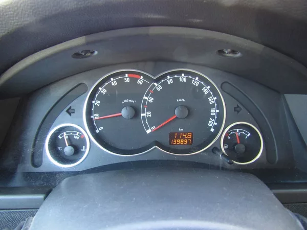 Opel Meriva 1.7 CDTi 74kW - foto 28