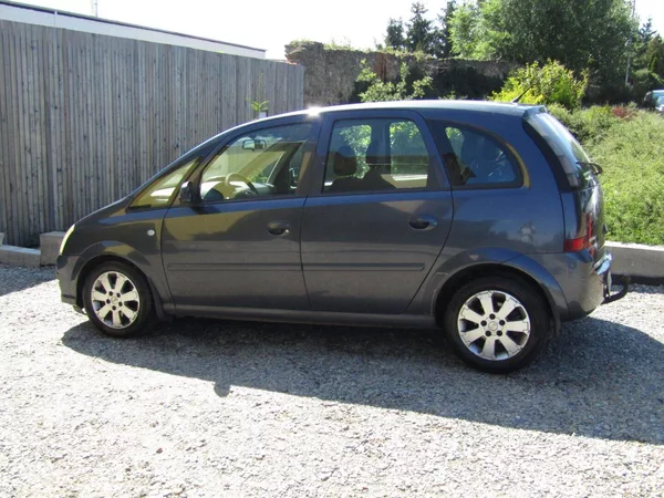 Opel Meriva 1.7 CDTi 74kW - foto 9