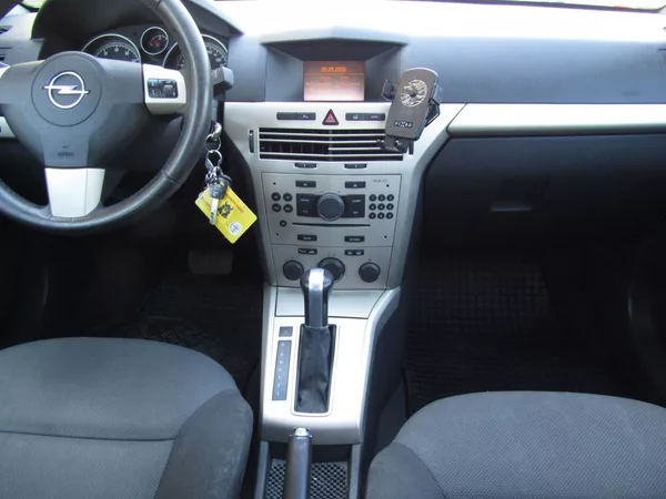 Opel Astra 1.8 16V AUTOMAT - foto 17
