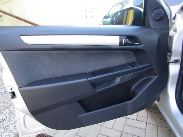 Opel Astra 1.8 16V AUTOMAT - foto 18