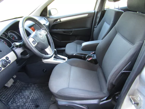 Opel Astra 1.8 16V AUTOMAT - foto 19