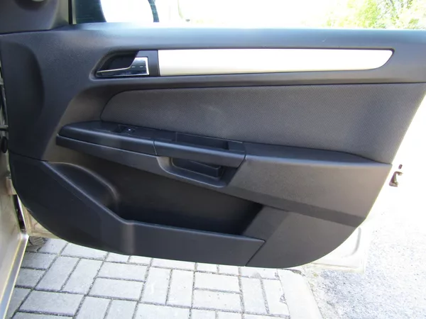 Opel Astra 1.8 16V AUTOMAT - foto 25