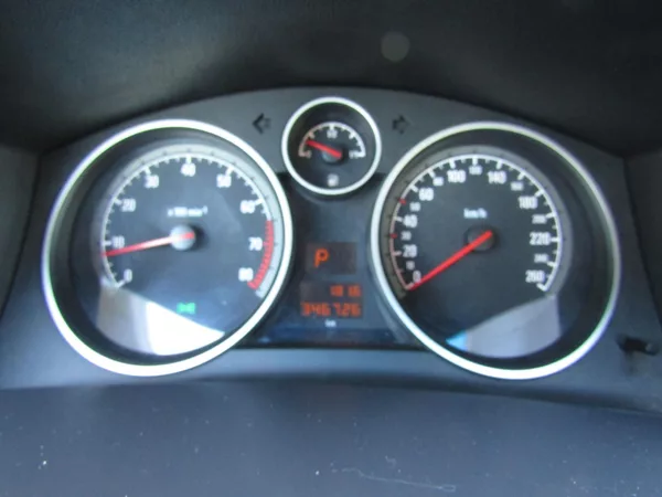 Opel Astra 1.8 16V AUTOMAT - foto 27
