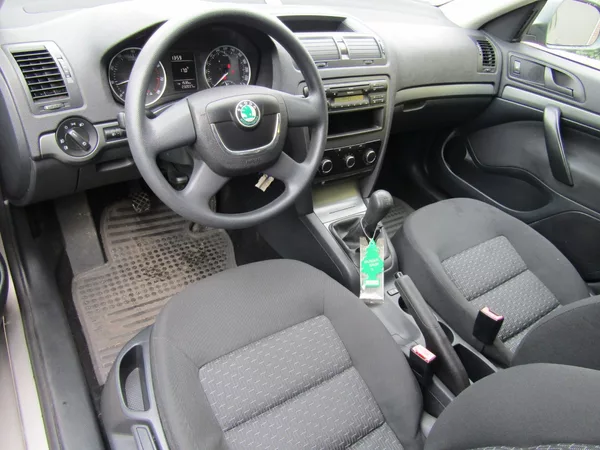 Škoda Octavia 1.6 MPI 75kW 1.MAJITEL - foto 13