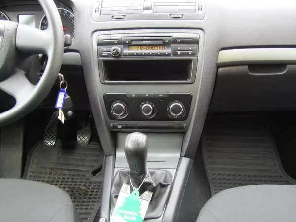 Škoda Octavia 1.6 MPI 75kW 1.MAJITEL - foto 17