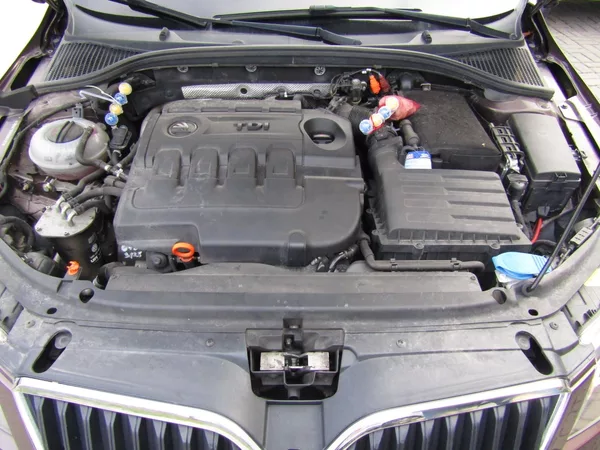 Škoda Octavia 1.6 TDI 77kW ZIMNÍ KOLA - foto 33