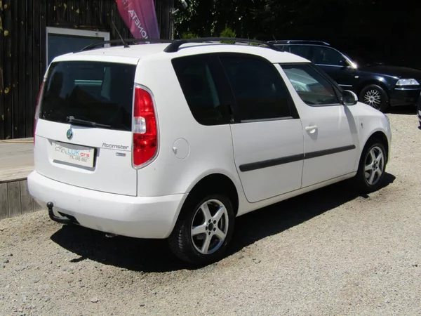 Škoda Roomster 1.6 TDI 66kW - foto 11