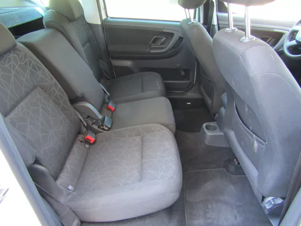 Škoda Roomster 1.6 TDI 66kW - foto 24