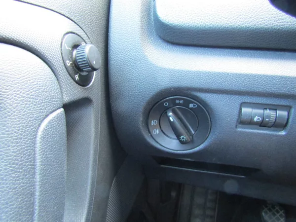 Škoda Roomster 1.6 TDI 66kW - foto 29