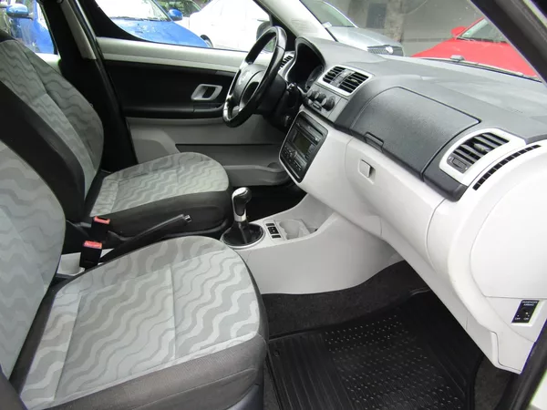 Škoda Roomster 1.6 16V 77kW - foto 27