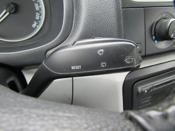 Škoda Roomster 1.6 16V 77kW - foto 31