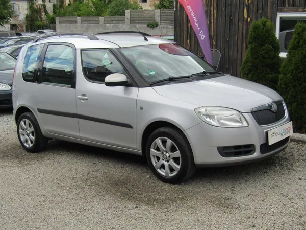 Škoda Roomster 1.6 16V 77kW - foto 7