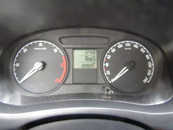Škoda Fabia 1.4 TDI 59kW - foto 27