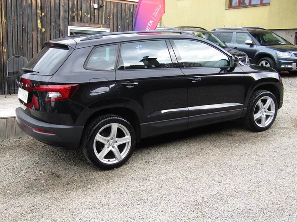 Škoda Karoq 1.0 TSI 85kW ACC + KAMERA - foto 10