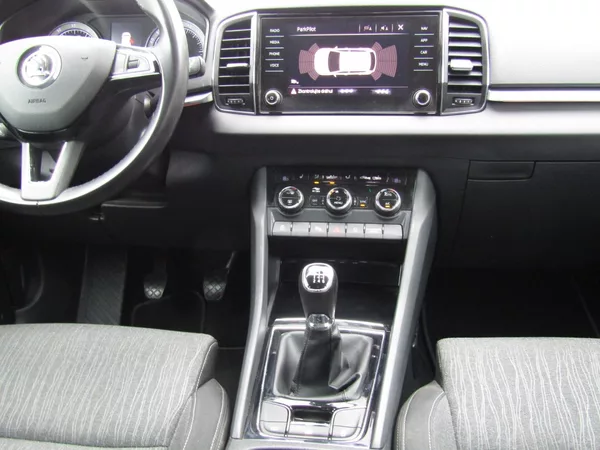 Škoda Karoq 1.0 TSI 85kW ACC + KAMERA - foto 17