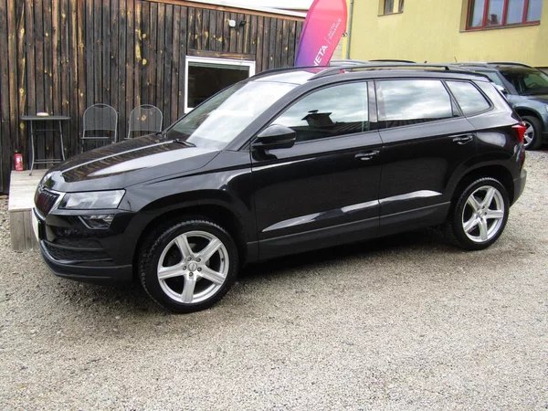 Škoda Karoq 1.0 TSI 85kW ACC + KAMERA - foto 2