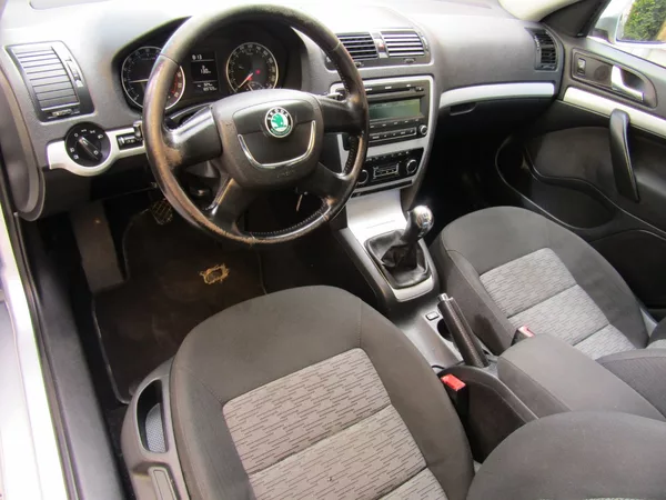 Škoda Octavia 1.9 TDI 77kW BXE BEZ DPF - foto 13