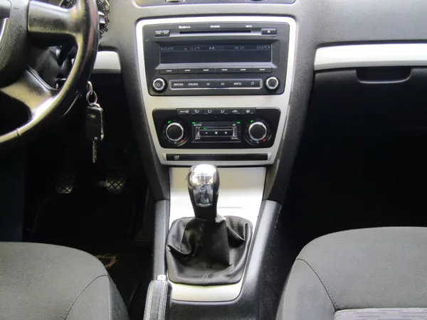 Škoda Octavia 1.9 TDI 77kW BXE BEZ DPF - foto 17