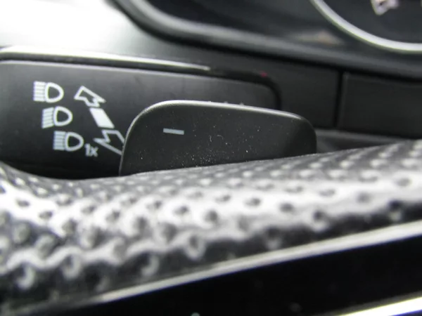 Škoda Superb 2.0 TDI 140kW DSG SPORT LINE - foto 35
