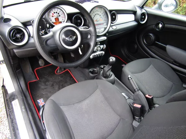 Mini One 1.4 16v 55kW NOVÁ SPOJKA - foto 15