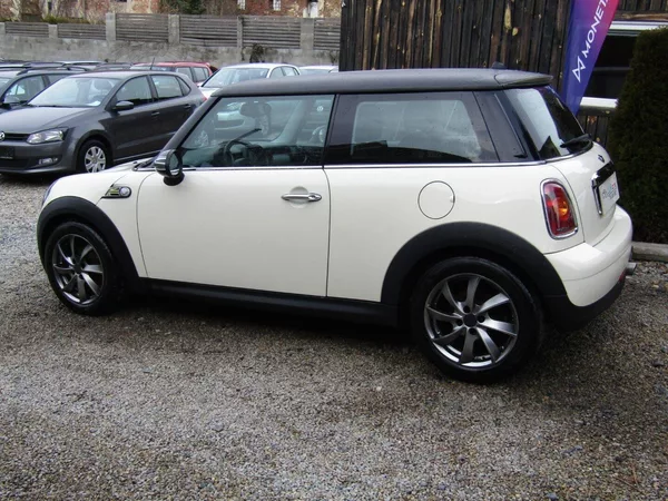 Mini One 1.4 16v 55kW NOVÁ SPOJKA - foto 4