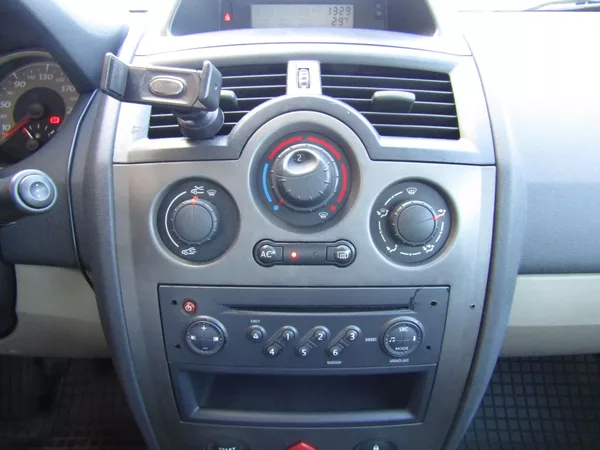 Renault Mégane 1.5 DCi 78kW CZ PŮVOD - foto 31