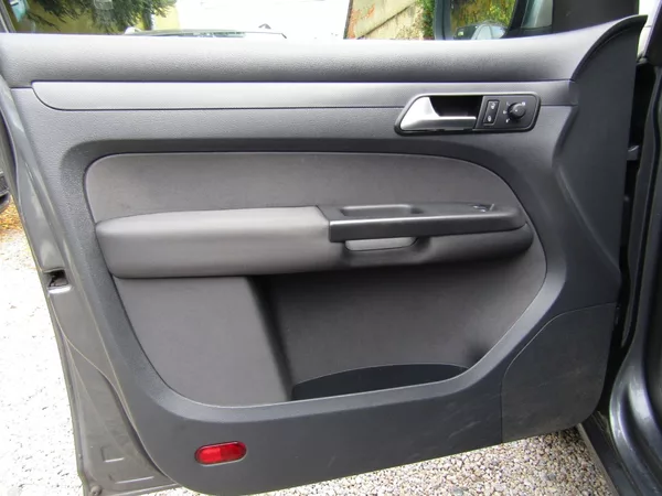 Volkswagen Caddy MAXI DSG 7MÍST - foto 18