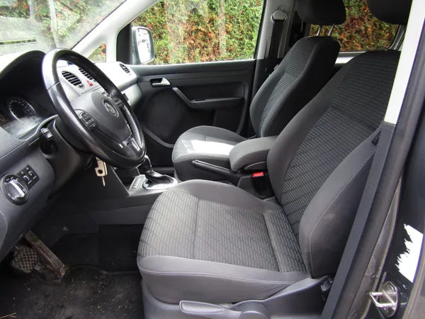 Volkswagen Caddy MAXI DSG 7MÍST - foto 19