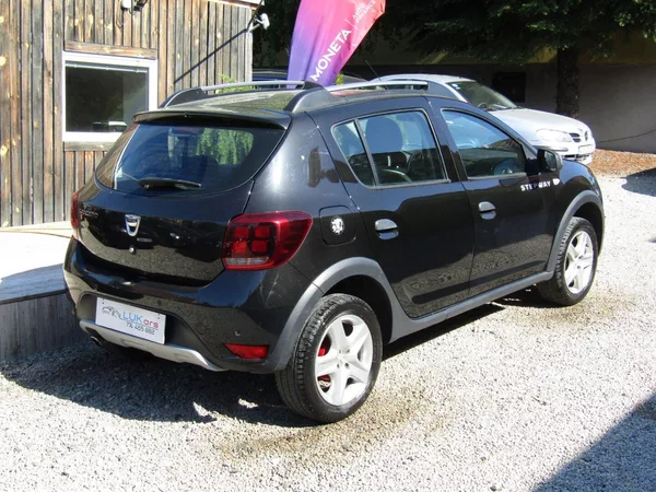 Dacia Sandero STEPWAY 0.9 TCe 66kW - foto 11