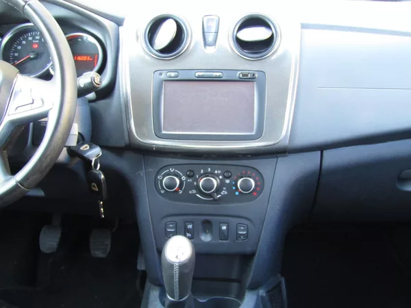 Dacia Sandero STEPWAY 0.9 TCe 66kW - foto 17