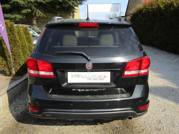 Fiat Freemont 2.0 JTD 100kW 7 MÍST - foto 12