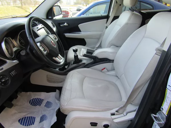 Fiat Freemont 2.0 JTD 100kW 7 MÍST - foto 19