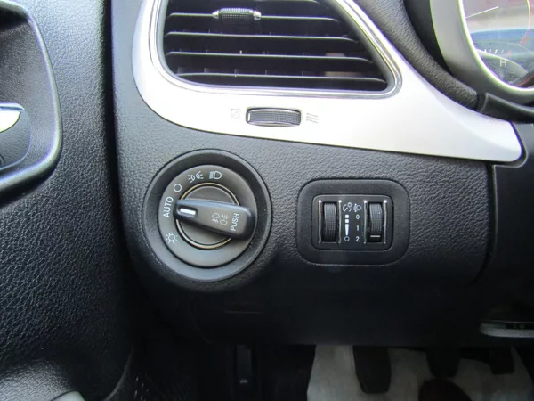 Fiat Freemont 2.0 JTD 100kW 7 MÍST - foto 32