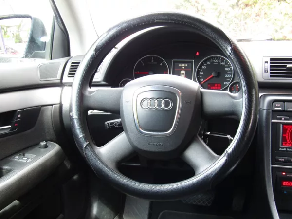 Audi A4 Avant 2.0 TDI 103kW AUTOMAT - foto 14