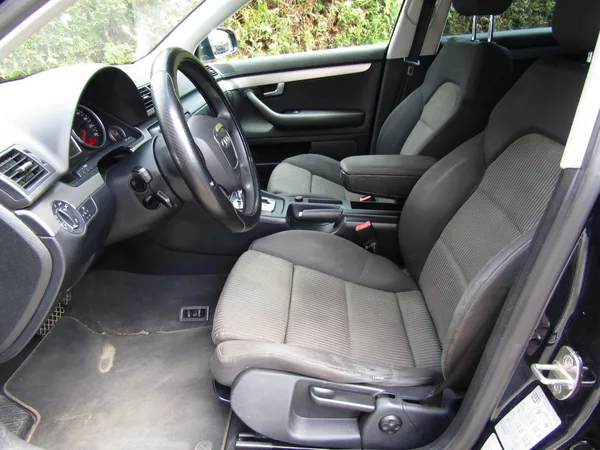 Audi A4 Avant 2.0 TDI 103kW AUTOMAT - foto 17