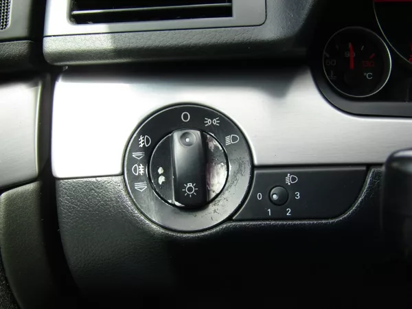 Audi A4 Avant 2.0 TDI 103kW AUTOMAT - foto 28