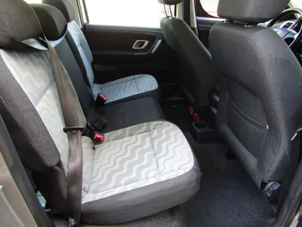 Škoda Roomster 1.9 TDI 77kW BEZ DPF - foto 24