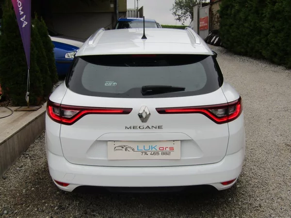 Renault Mégane 1.3 TCe AUTOMAT - foto 12