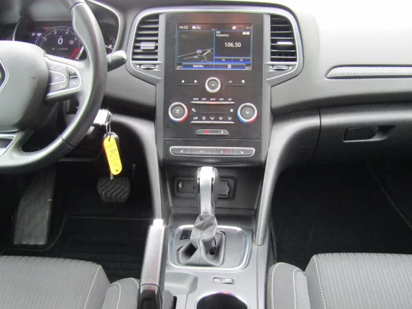 Renault Mégane 1.3 TCe AUTOMAT - foto 18