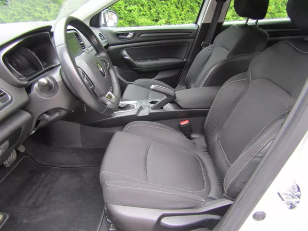 Renault Mégane 1.3 TCe AUTOMAT - foto 20