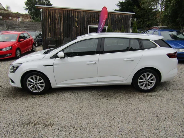 Renault Mégane 1.3 TCe AUTOMAT - foto 3