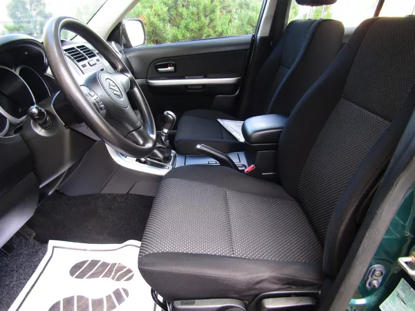 Suzuki Grand Vitara 1.9 DDiS 95kW BEZ KOROZE - foto 19