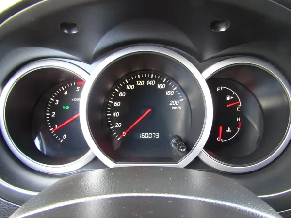 Suzuki Grand Vitara 1.9 DDiS 95kW BEZ KOROZE - foto 29